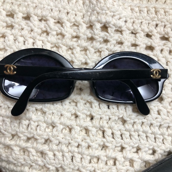 RARE VINTAGE AUTHENTIC CHANEL CC Logos Sunglasses 01944 94305 - Picture 11 of 11